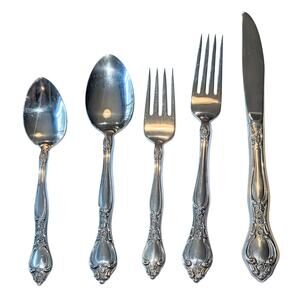 Miracle Maid MMA2 Stainless Steel Flatware set with Carrier Baroque Roses 42 pcs